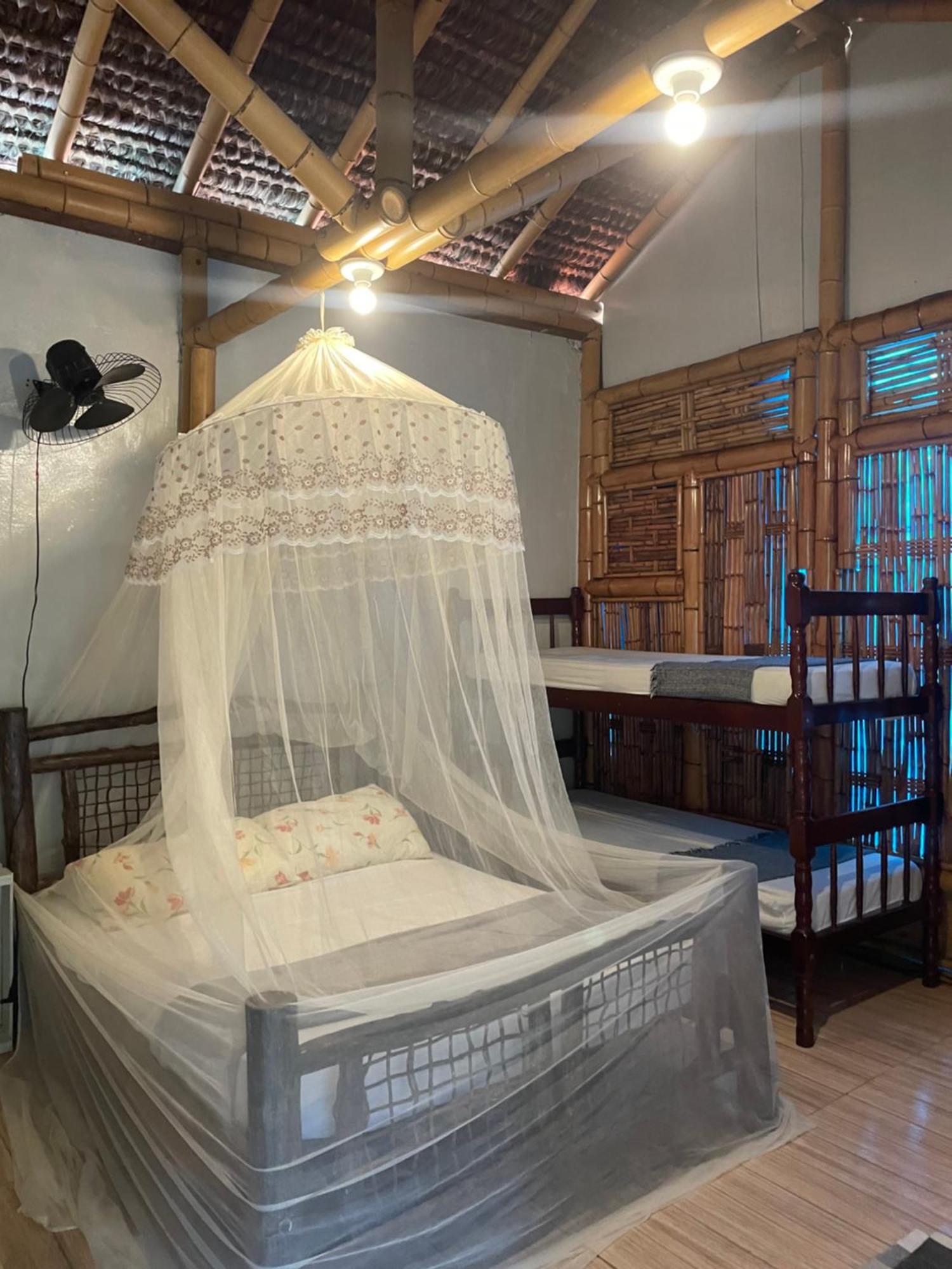 Homestay Bamboo House *